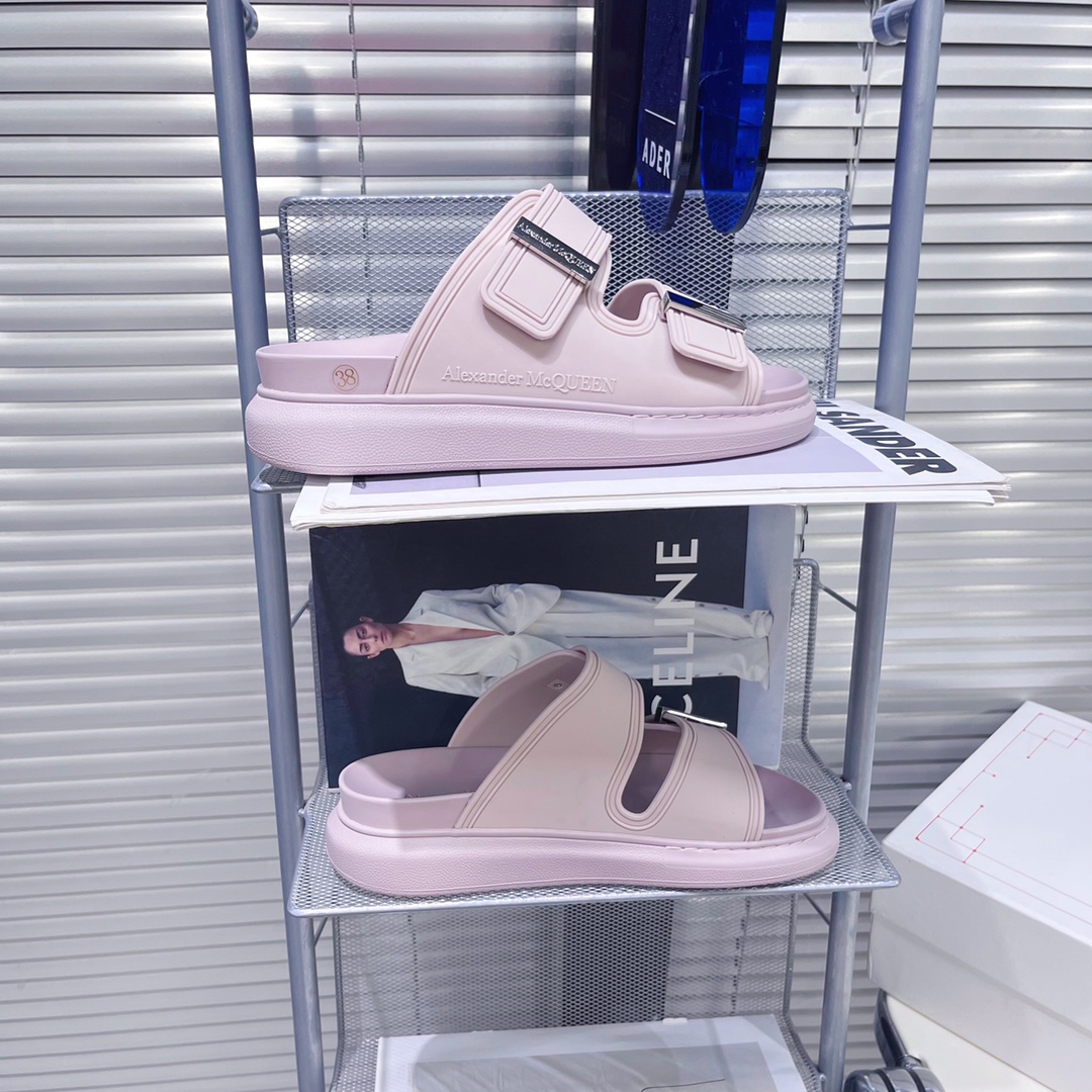 Alexander Mqueen Women's Hybrid Slide In Lilac - DopestKickz