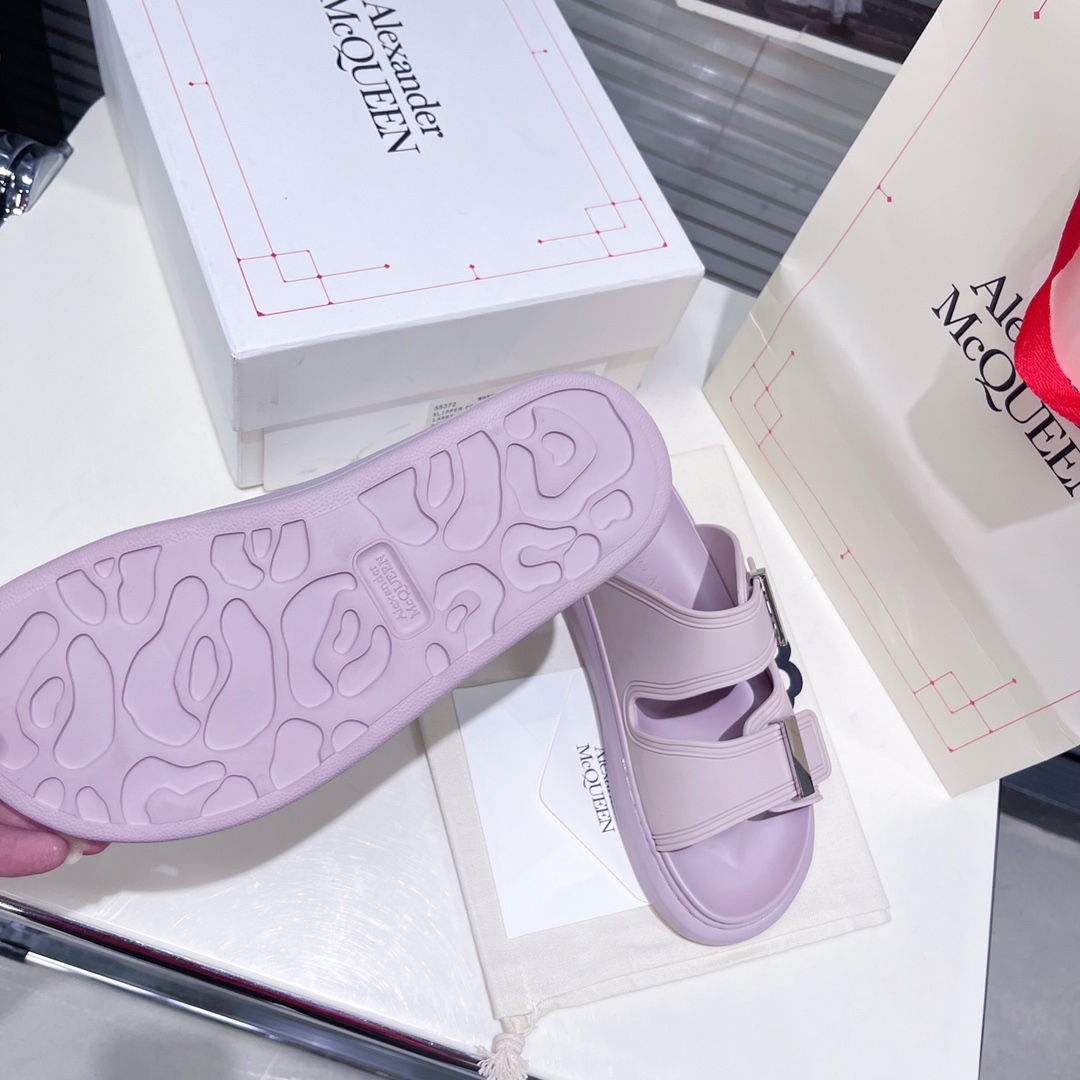 Alexander Mqueen Women's Hybrid Slide In Lilac - DopestKickz