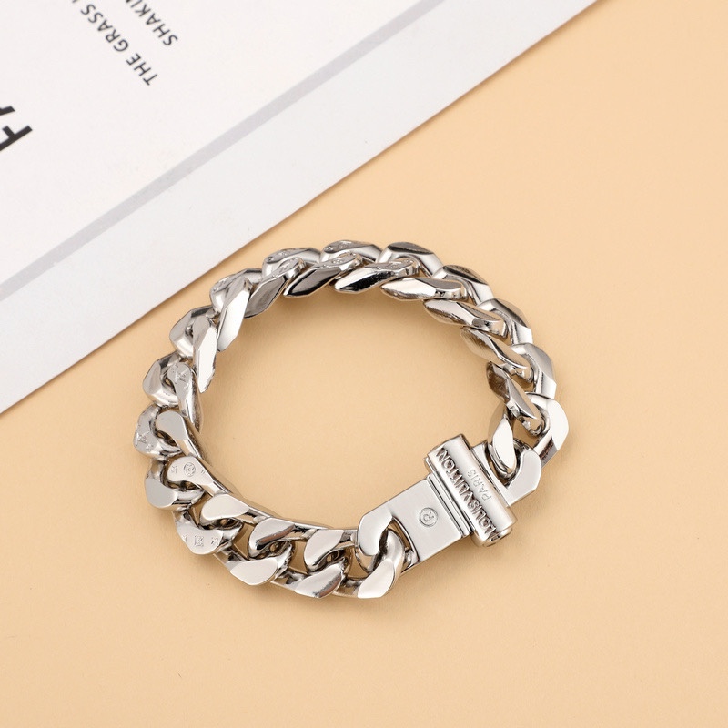 Louis Vuitton LV Chain Links Bracelet  21cm   M68273 - DopestKickz