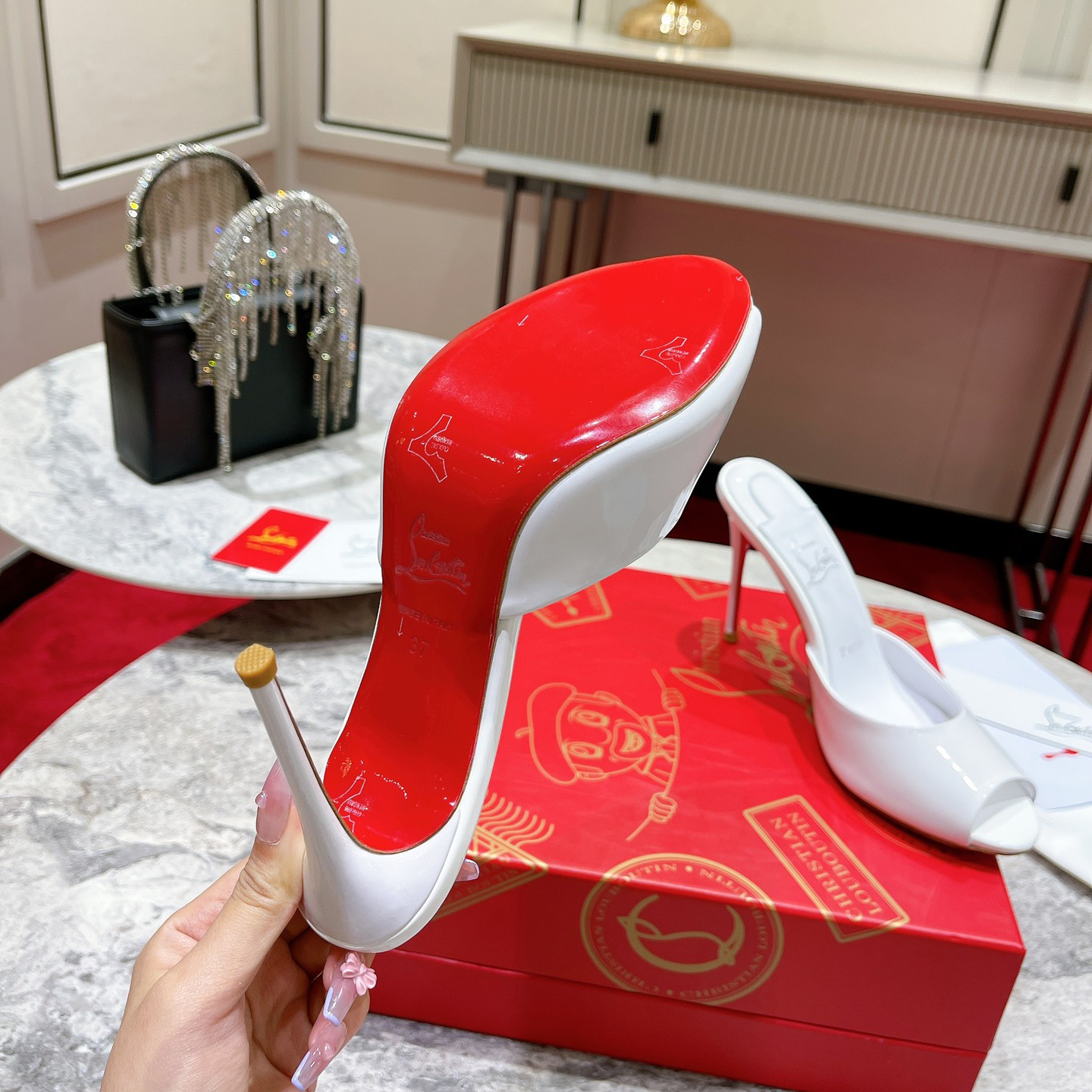 Christian Louboutin Me Dolly 100 mm - DopestKickz