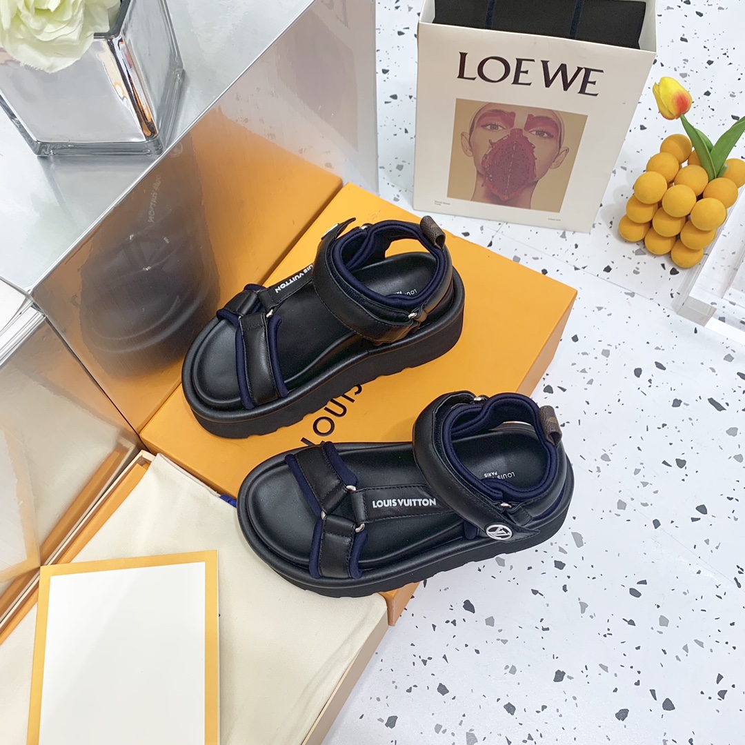 Louis Vuitton Pool Pillow Flat Comfort Sandal   1AABR3 - DopestKickz