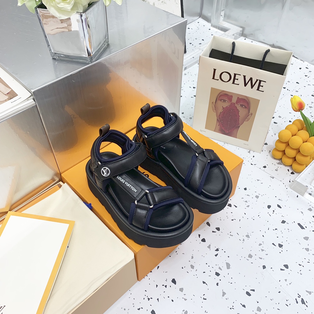 Louis Vuitton Pool Pillow Flat Comfort Sandal   1AABR3 - DopestKickz