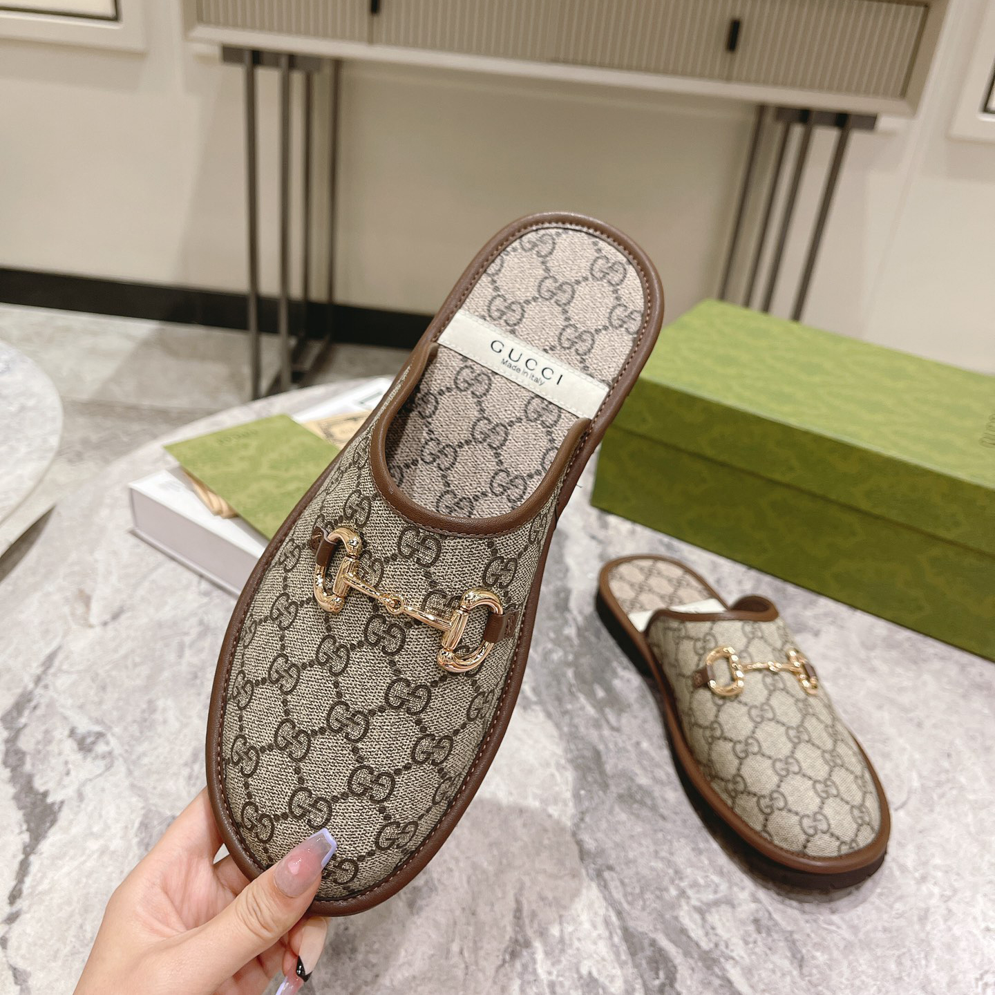 Gucci Men's Slipper With Horsebit - DopestKickz