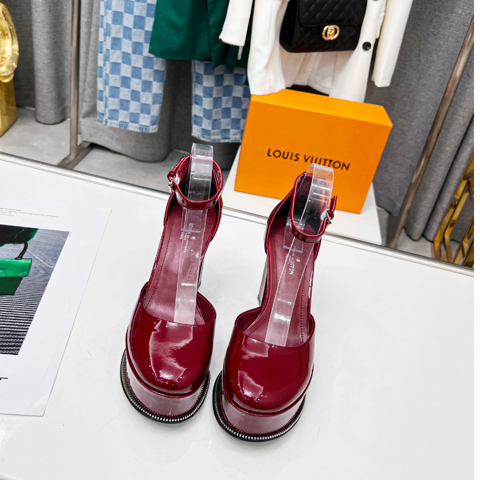Louis Vuitton Fame Platform Pump     1AABZX - DopestKickz