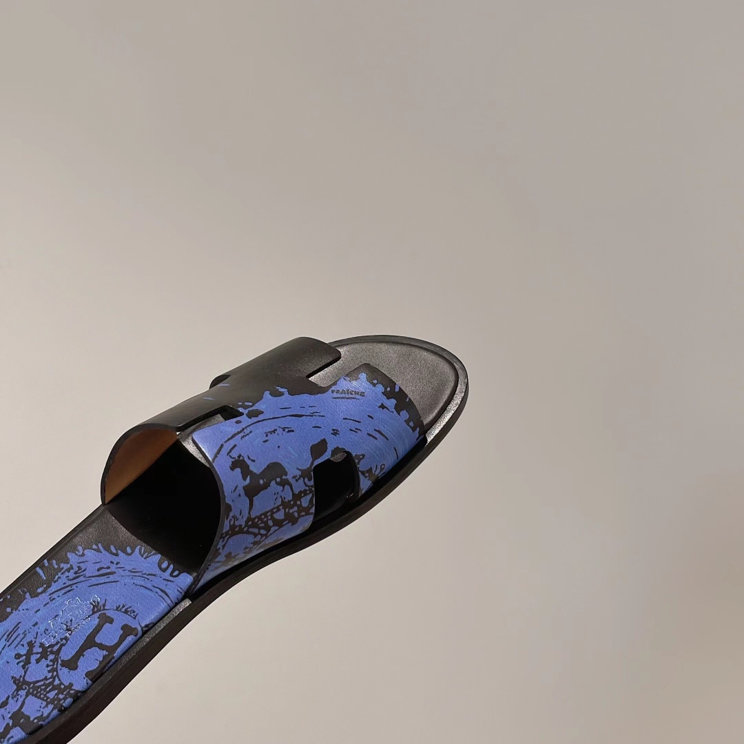 Hermes Izmir Sandal - DopestKickz