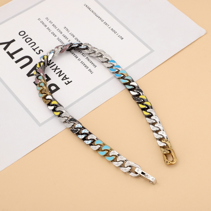 Louis Vuitton LV Chain Links Necklace MP3065    50cm    - DopestKickz