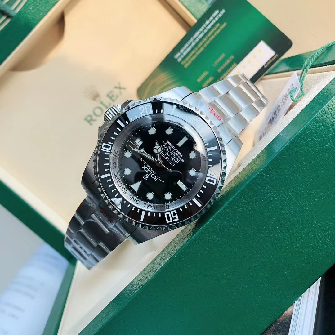 Rolex  Watch    - DopestKickz