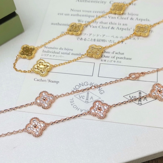 Van Cleef & Arpels Long Necklace - DopestKickz