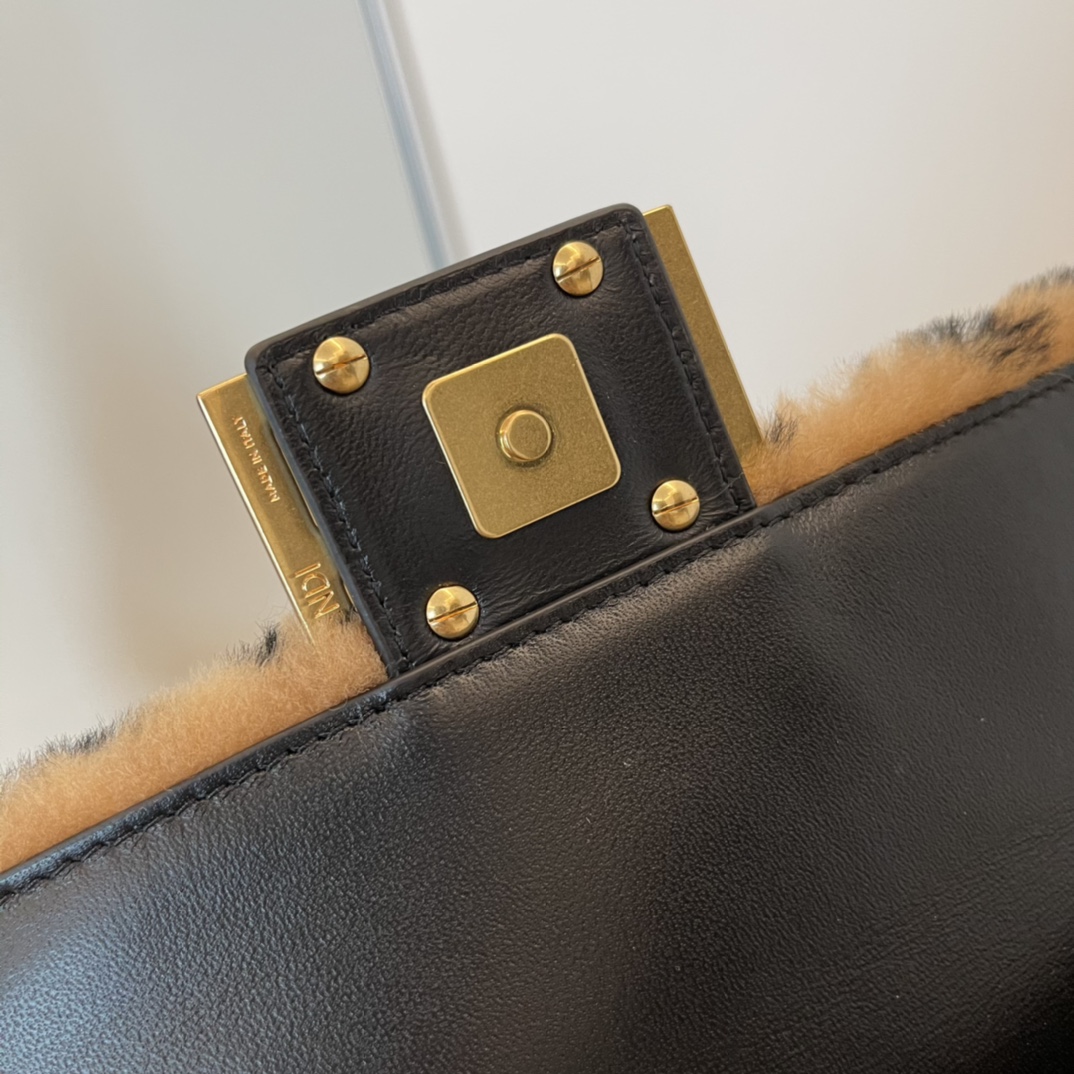 Fendi Baguette Brown Sheepskin Bag - DopestKickz