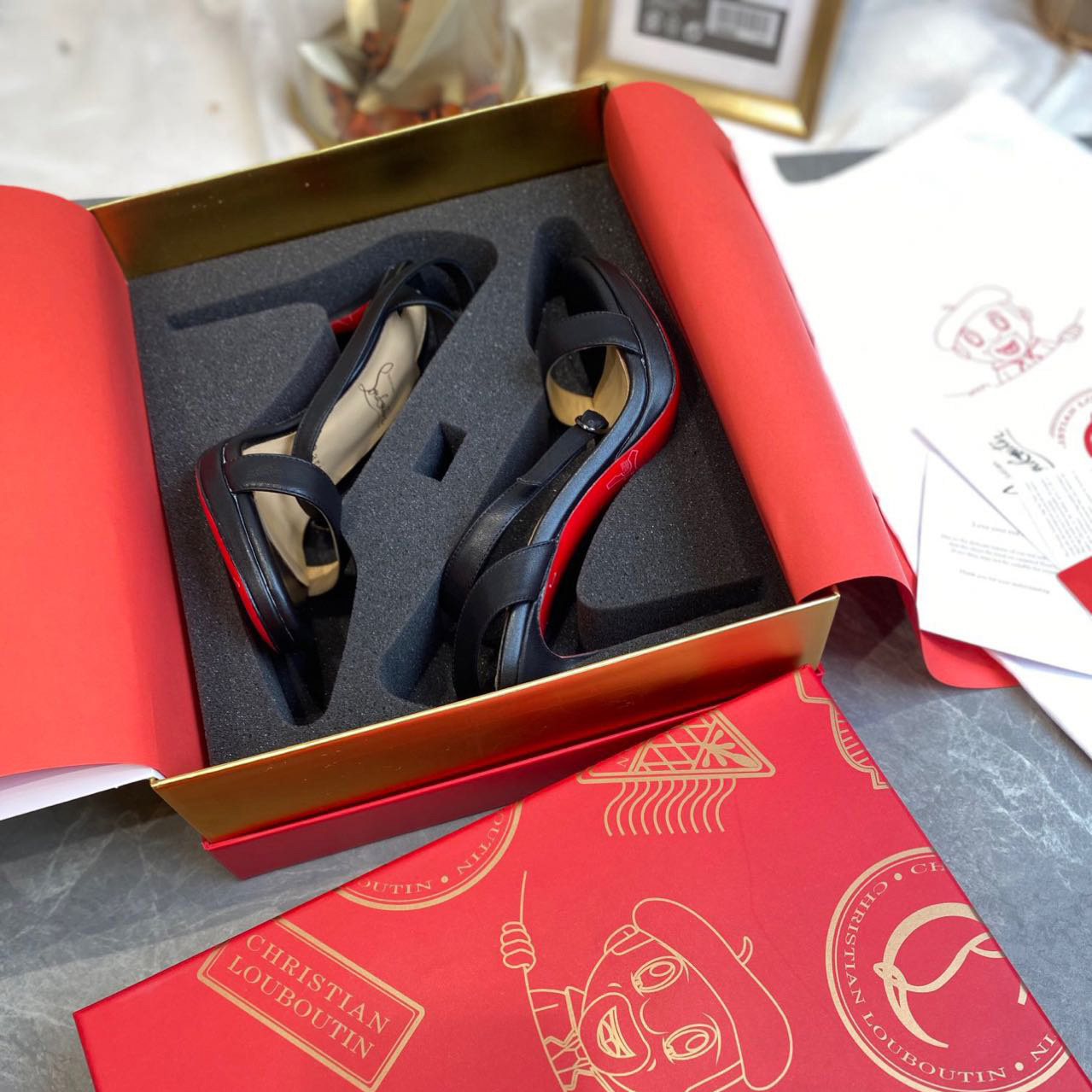 Christian Louboutin Loubigirl 100 mm - DopestKickz