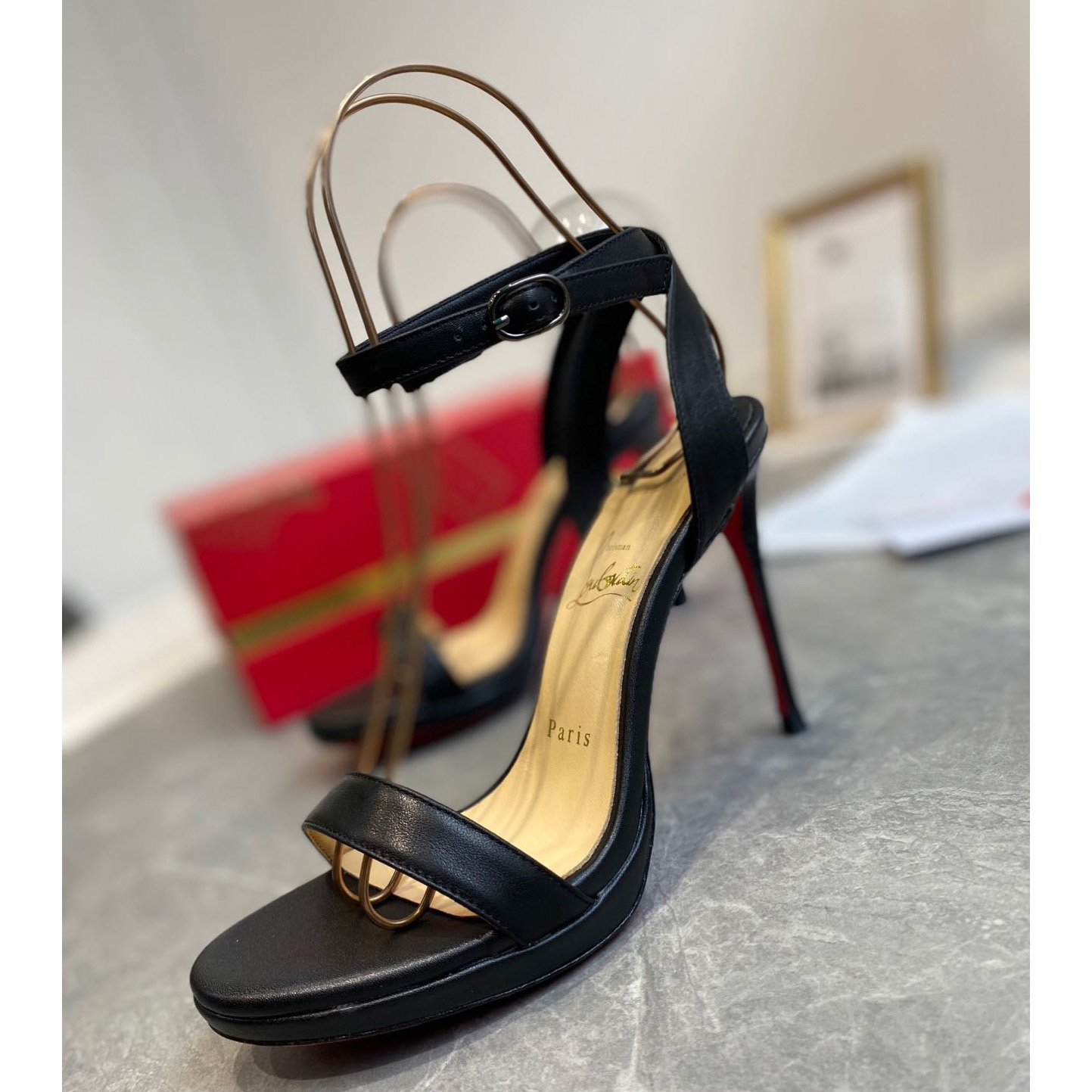 Christian Louboutin Loubigirl 100 mm - DopestKickz