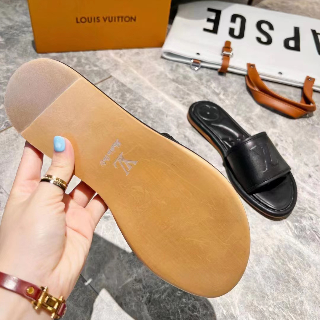 Louis Vuitton Magnetic Flat Mule    1AA1LT - DopestKickz