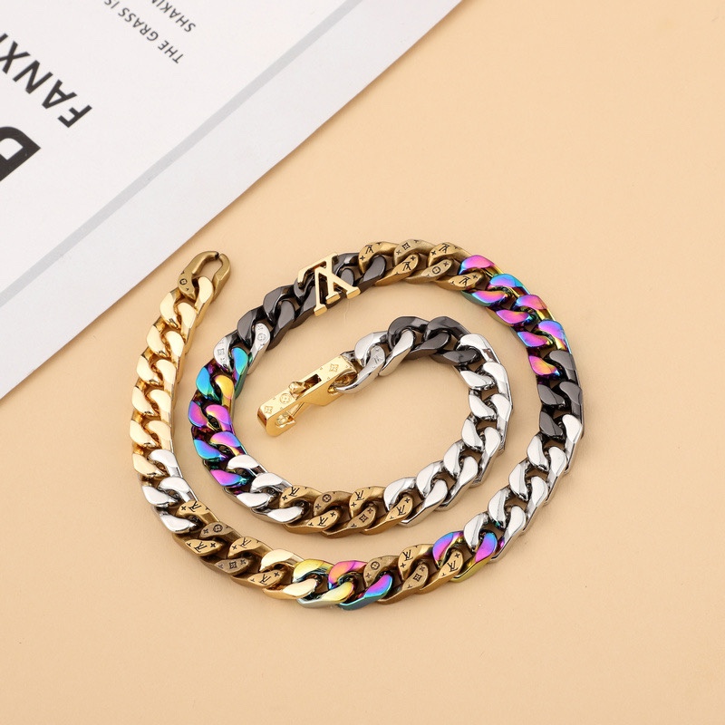 Louis Vuitton LV Chain Links Necklace M69462  50cm    - DopestKickz