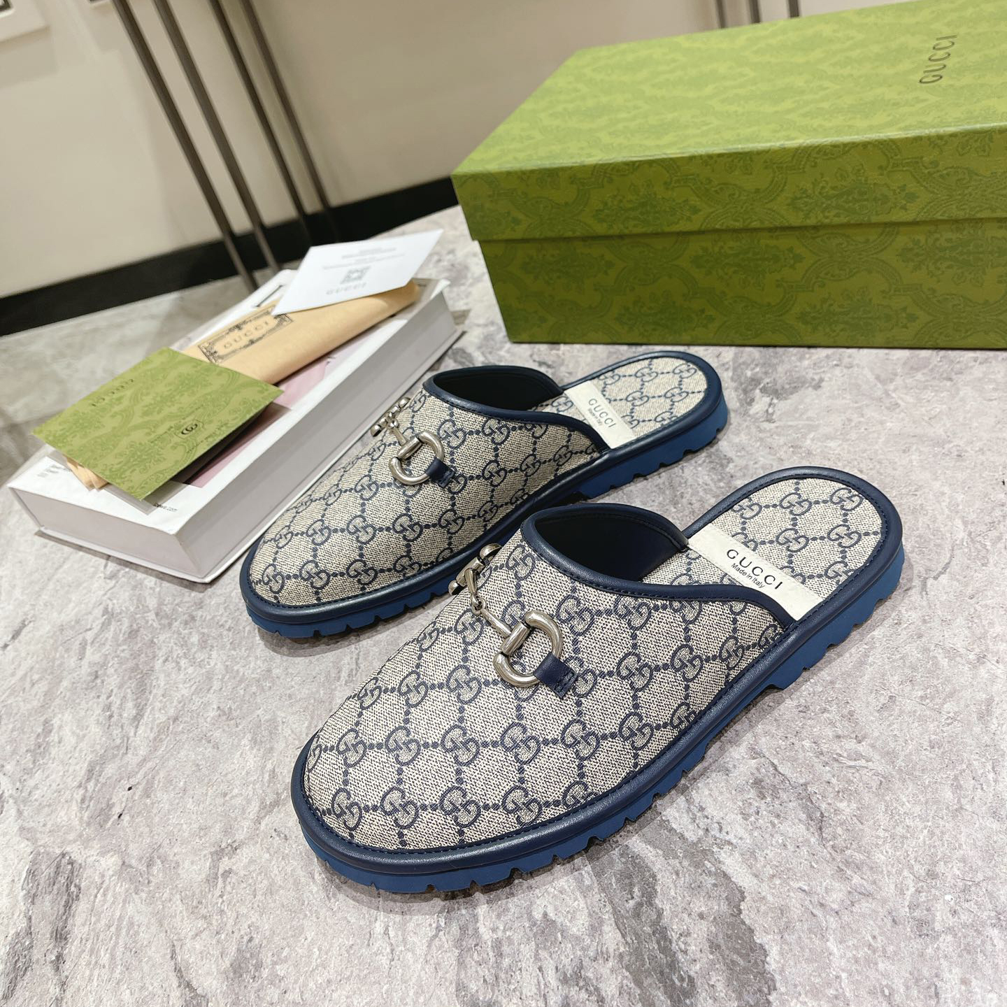 Gucci Men's Slipper With Horsebit - DopestKickz