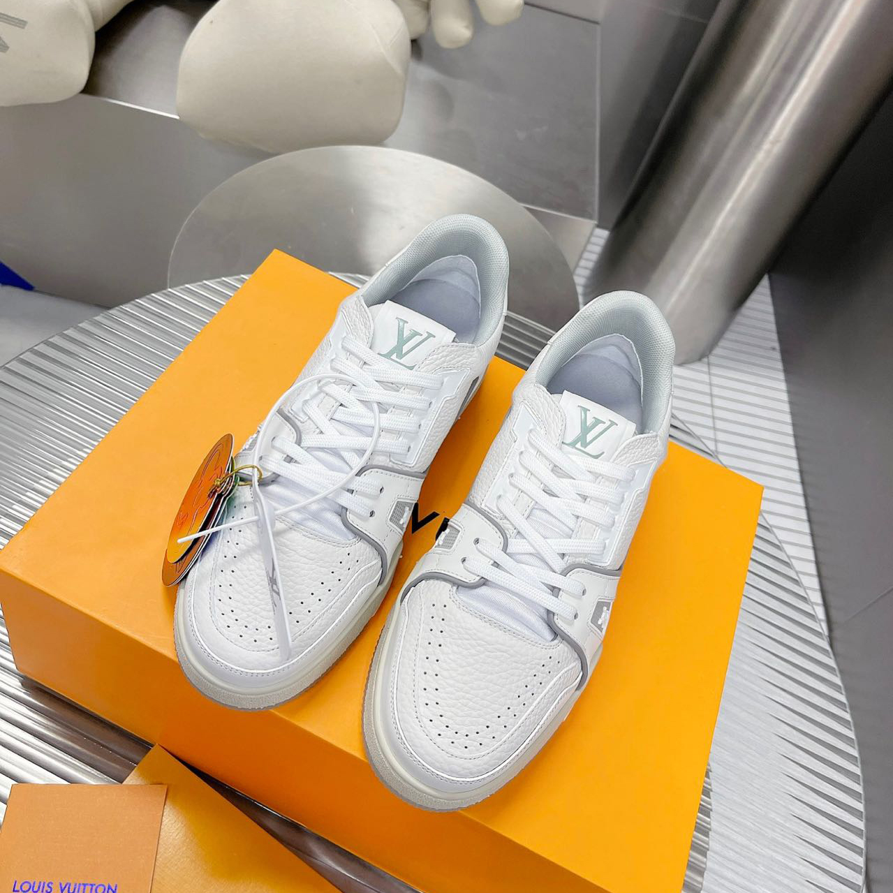 Louis Vuitton LV  Trainer Sneaker（Upon UK Size）    1A8WB3 - DopestKickz