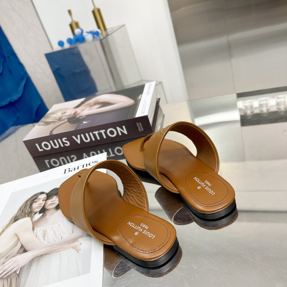 Louis Vuitton Drapy Flat Thong     - DopestKickz