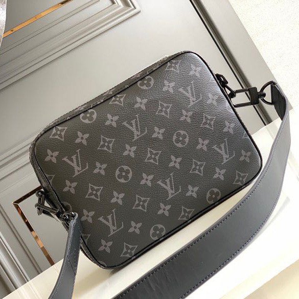 Louis Vuitton Steamer Messenger（23.5-17-6 cm）    M45585 - DopestKickz