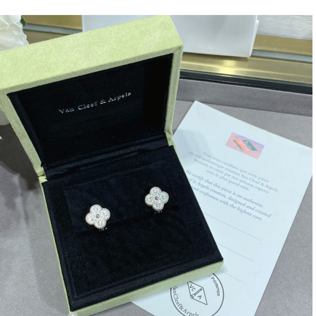 Van Cleef & Arpels Vintage Alhambra Earrings - DopestKickz