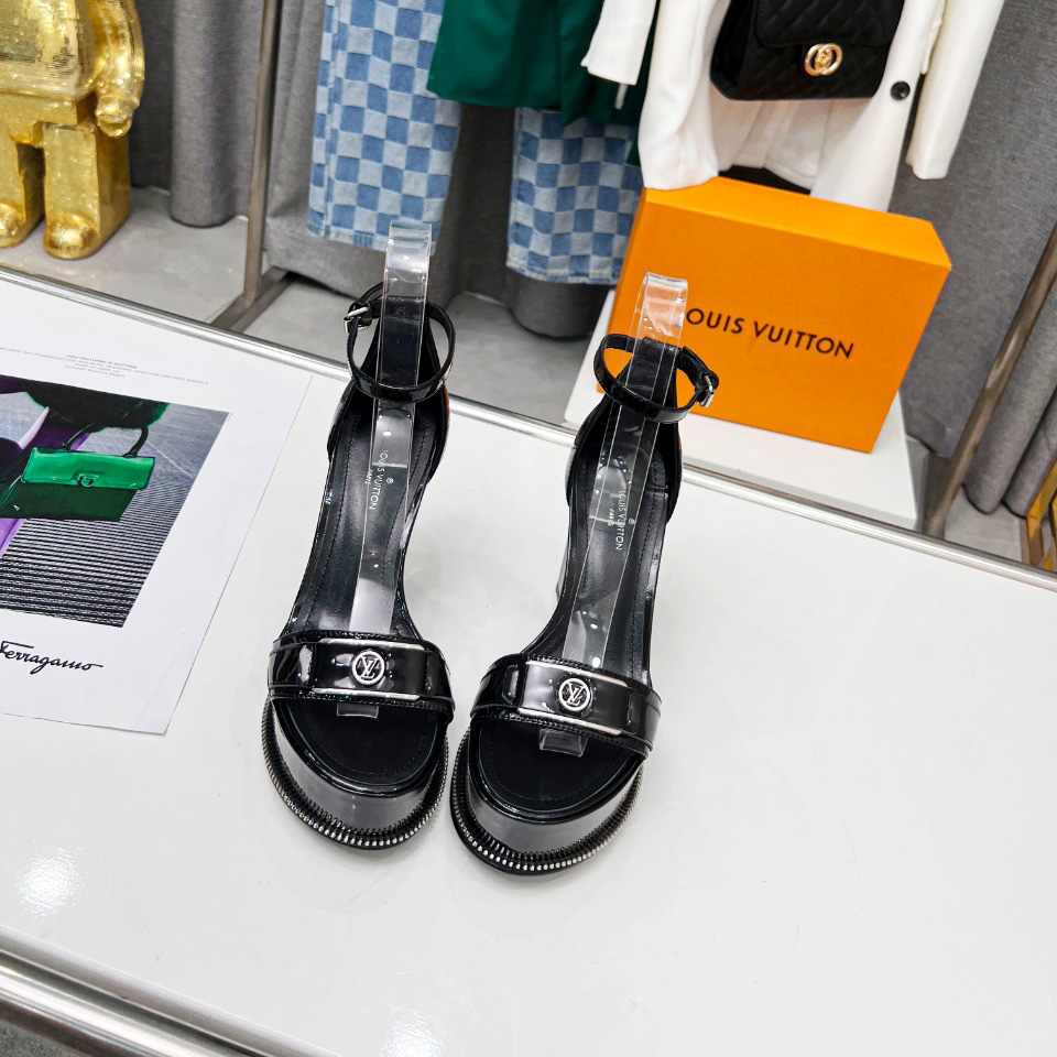 Louis Vuitton Fame Platform Sandal    1AABI7 - DopestKickz