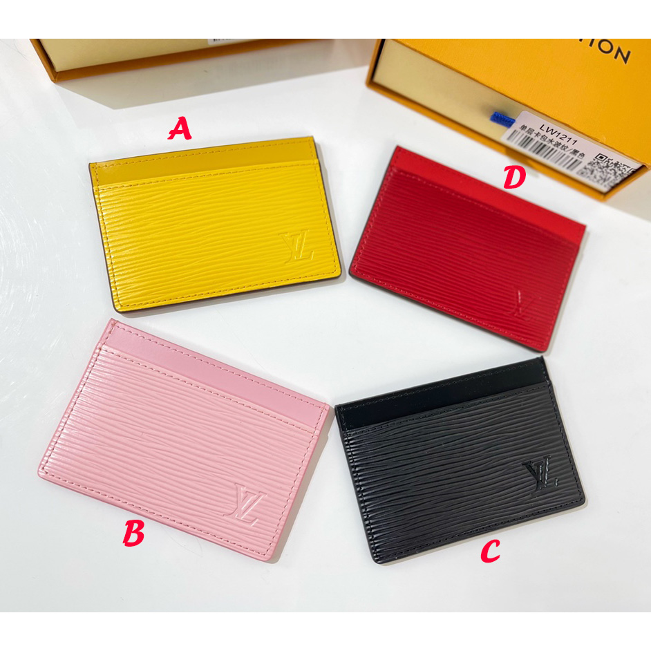 Louis Vuitton Card Holder     M81065 - DopestKickz