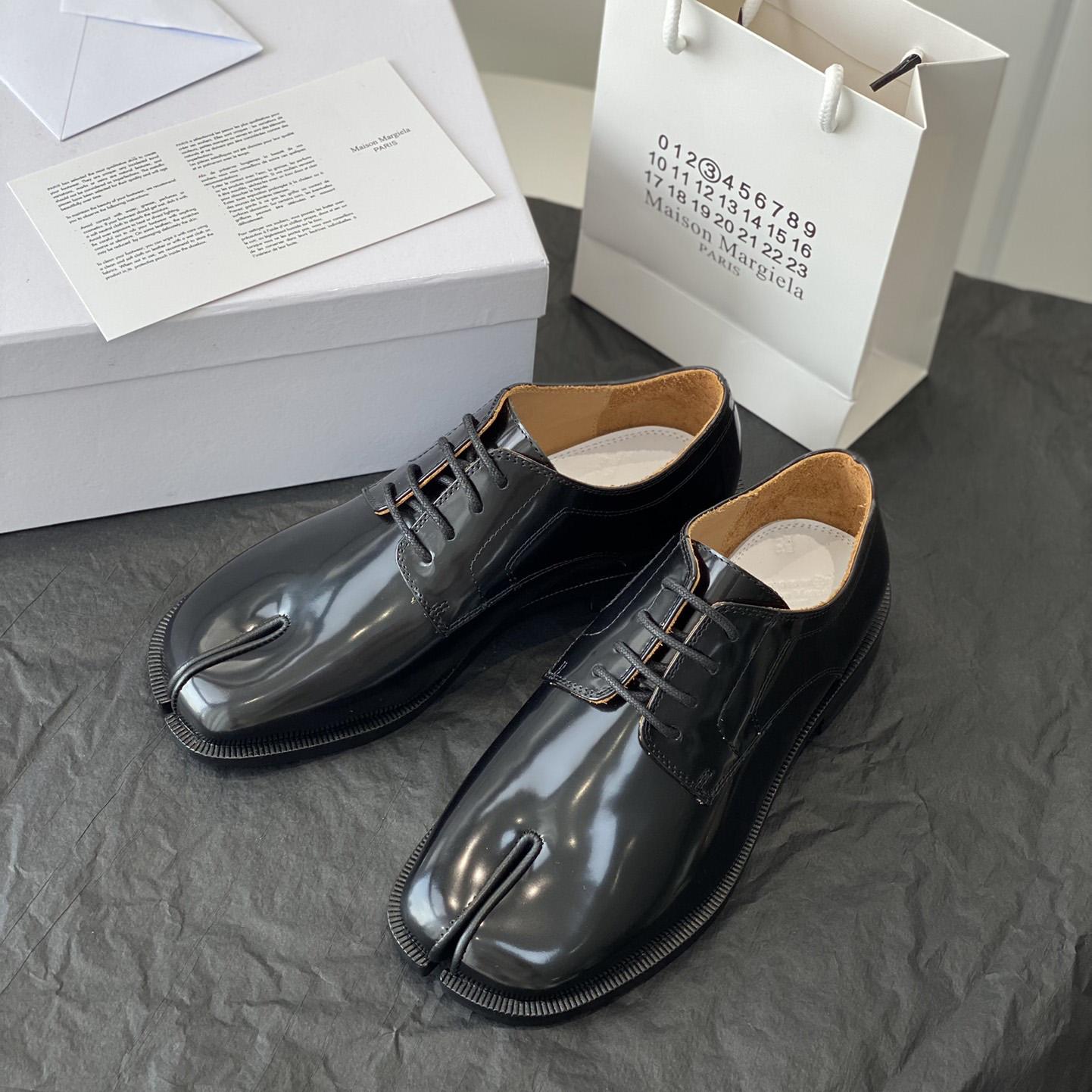 Maison Margiela Tabi Leather Brogues - DopestKickz