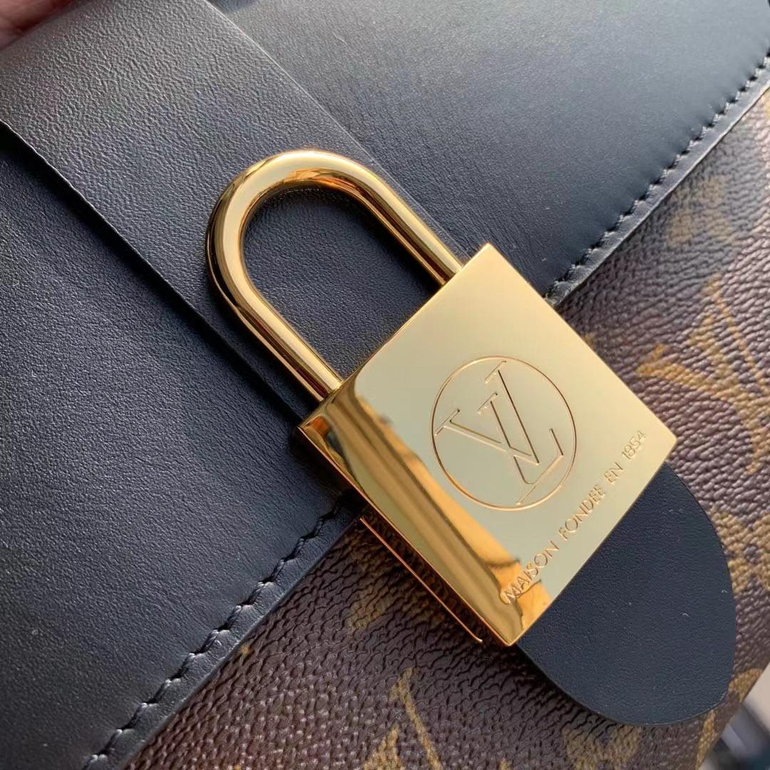 Louis Vuitton  Locky BB Bag(20-16-7.5cm)     M44141 - DopestKickz