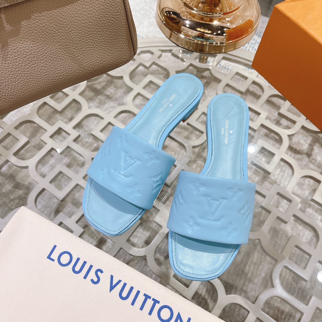 Louis Vuitton Revival Flat Mule     1A9P7D - DopestKickz
