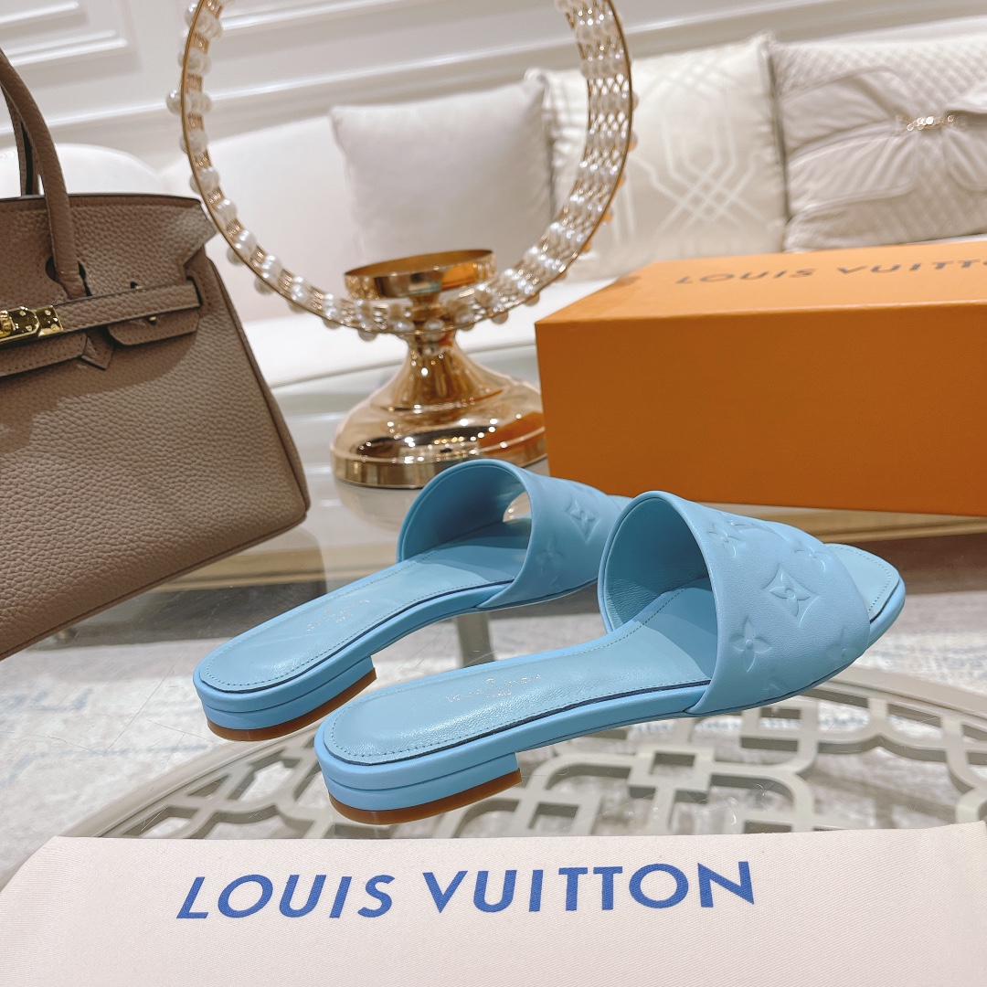 Louis Vuitton Revival Flat Mule     1A9P7D - DopestKickz