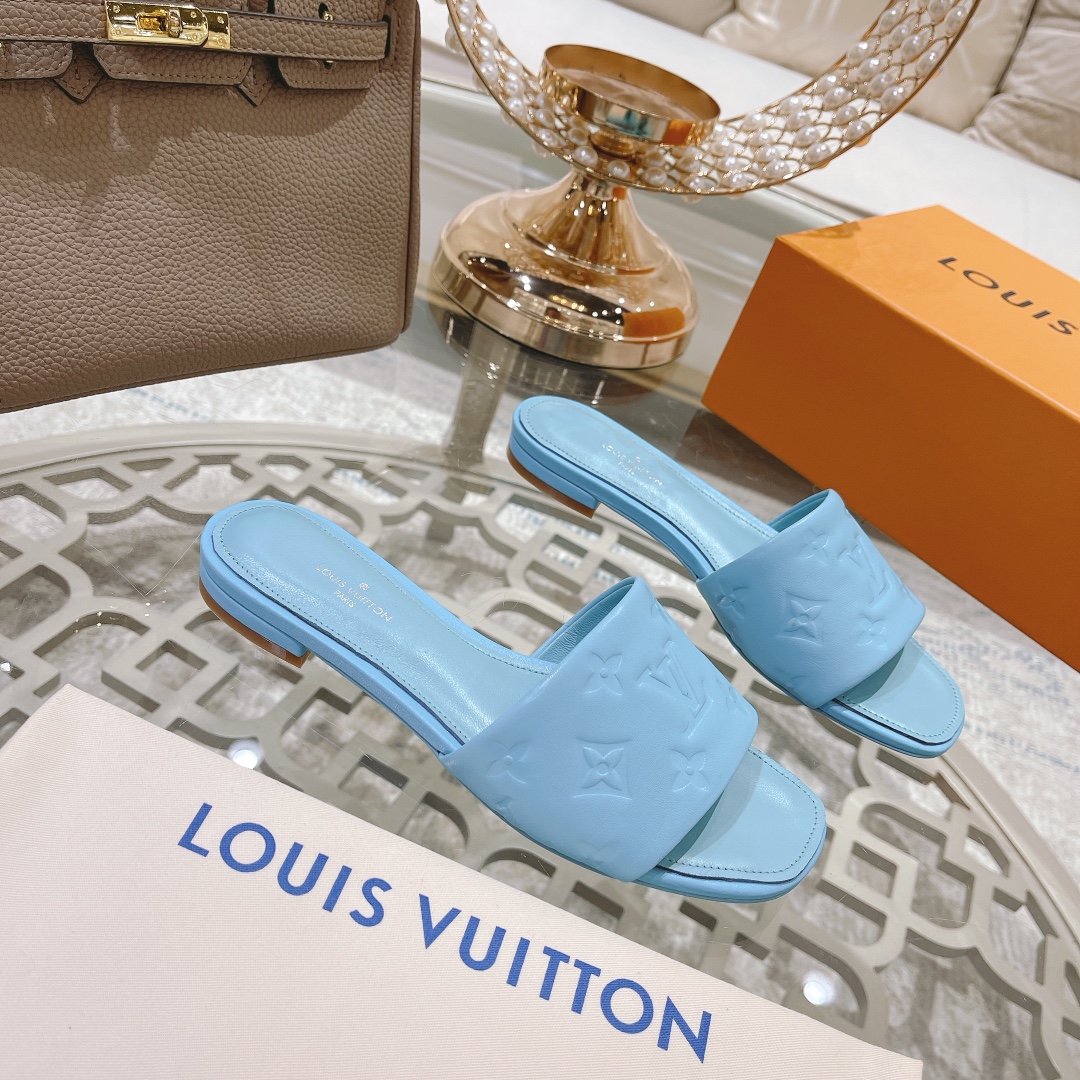 Louis Vuitton Revival Flat Mule     1A9P7D - DopestKickz