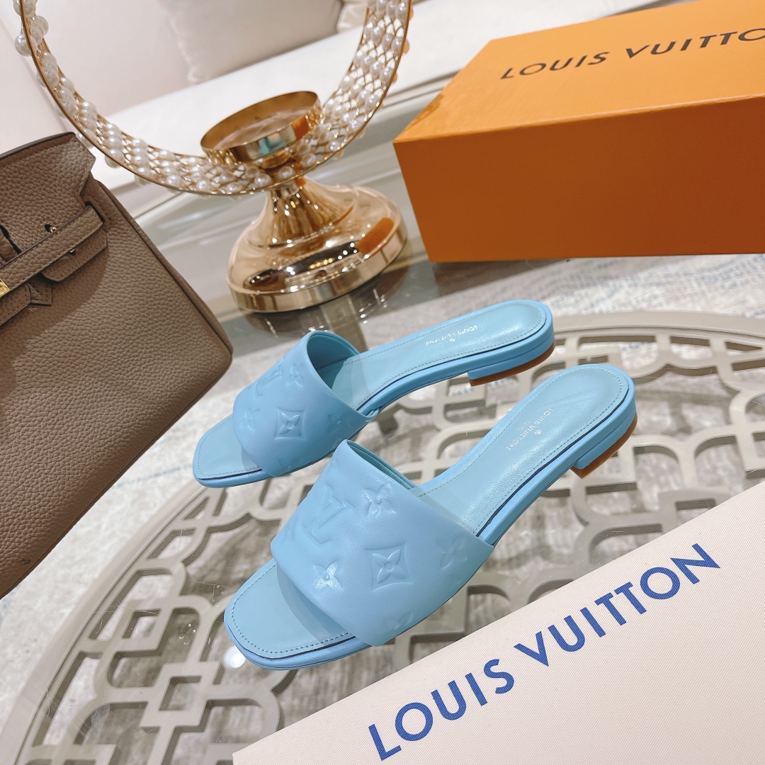 Louis Vuitton Revival Flat Mule     1A9P7D - DopestKickz