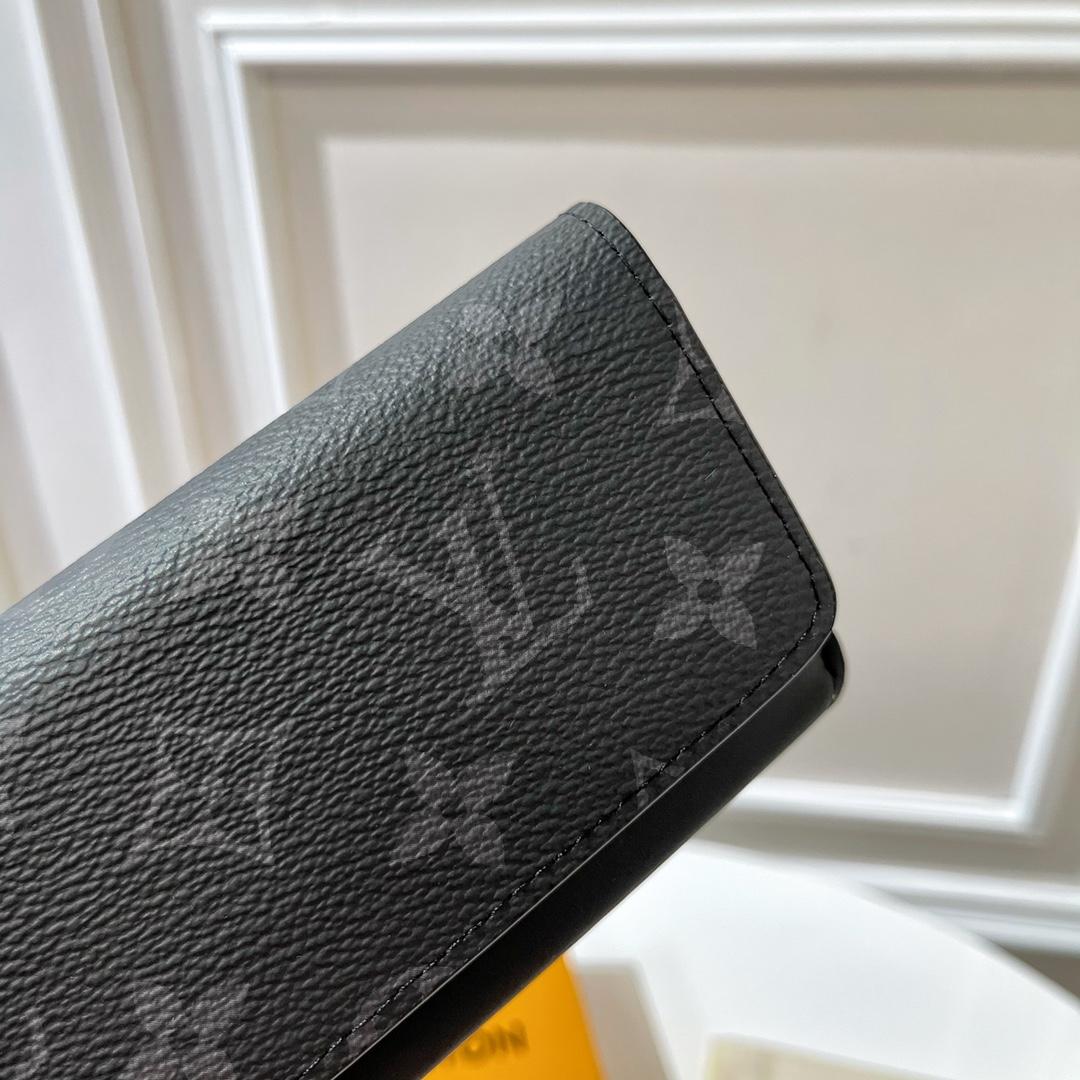 Louis Vuitton Woody Glasses Case   GI0296 - DopestKickz