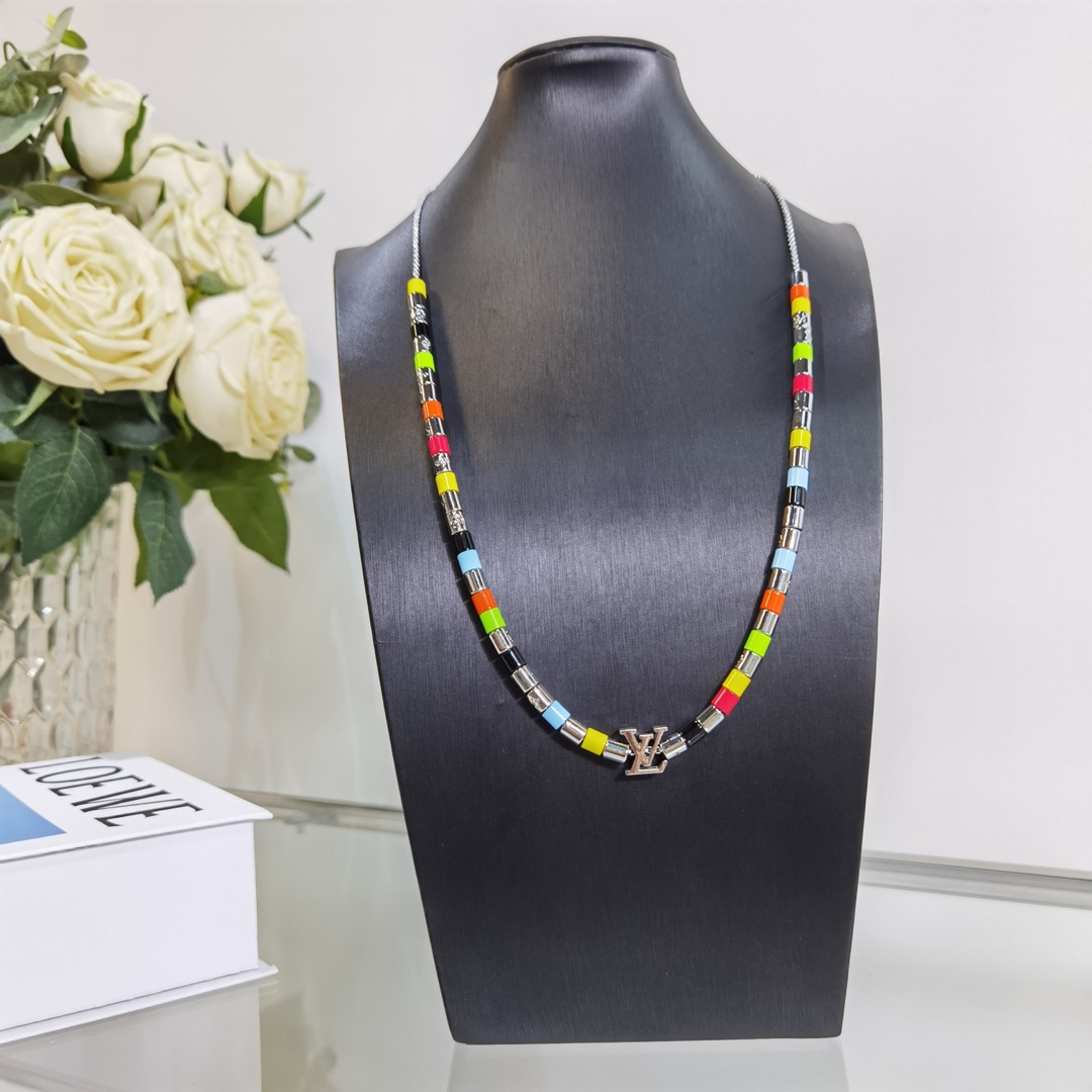 Louis Vuitton LV Paradise Necklace       MP3328 - DopestKickz