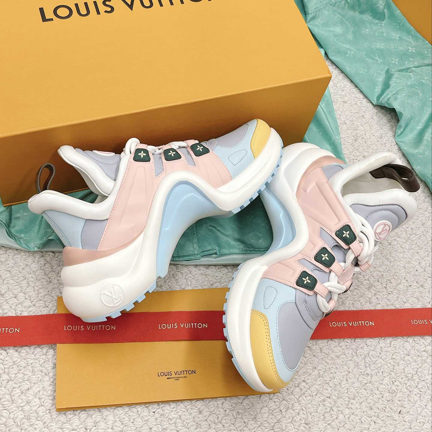 Louis Vuitton LV Archlight Sneaker        - DopestKickz