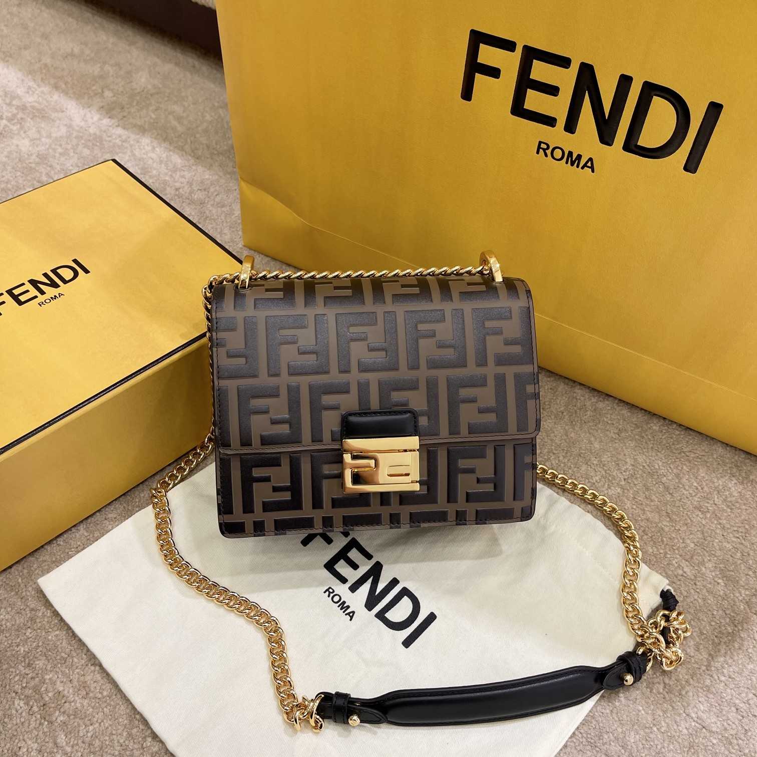 Fendi Kan U Small Brown Leather Mini-Bag(19-13-9cm) - DopestKickz