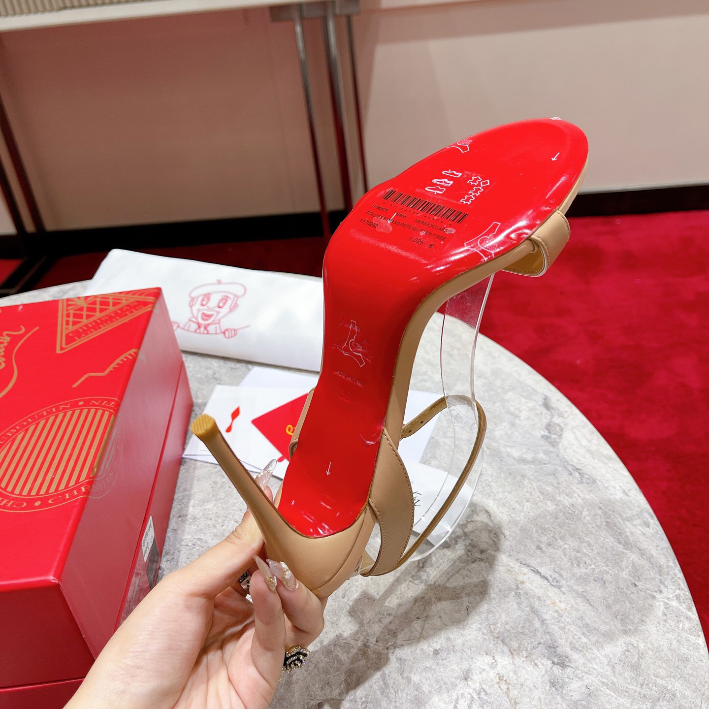Christian Louboutin Loubigirl 100 mm - DopestKickz