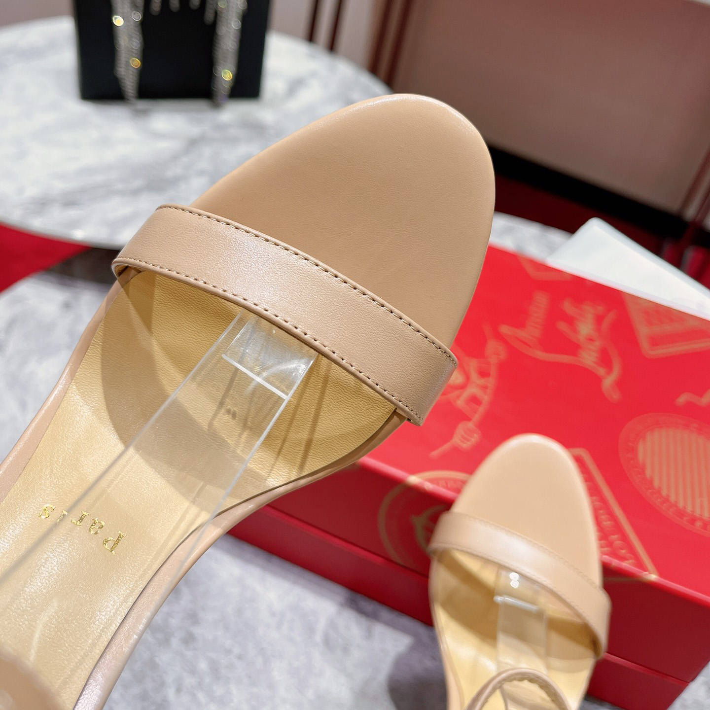 Christian Louboutin Loubigirl 100 mm - DopestKickz
