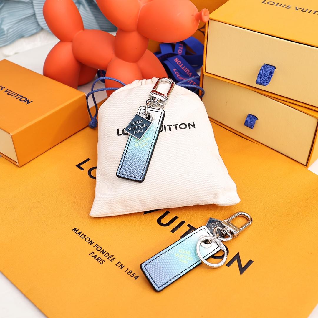 Louis Vuitton Damier Stripes Tab Bag Charm And Key Holder    M00735 - DopestKickz