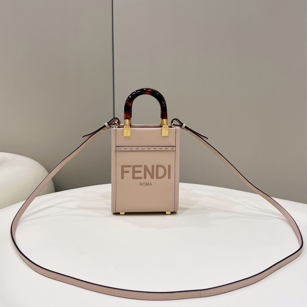 Fendi Mini Sunshine Shopper Bag In Pale Pink Leather(13-18-6.5CM) - DopestKickz
