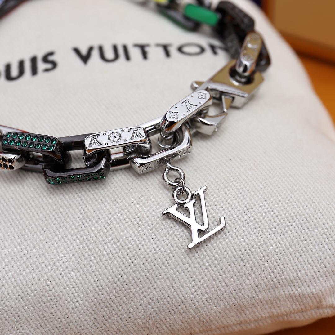 Louis Vuitton Paradise Chain Bracelet     MP3334 - DopestKickz