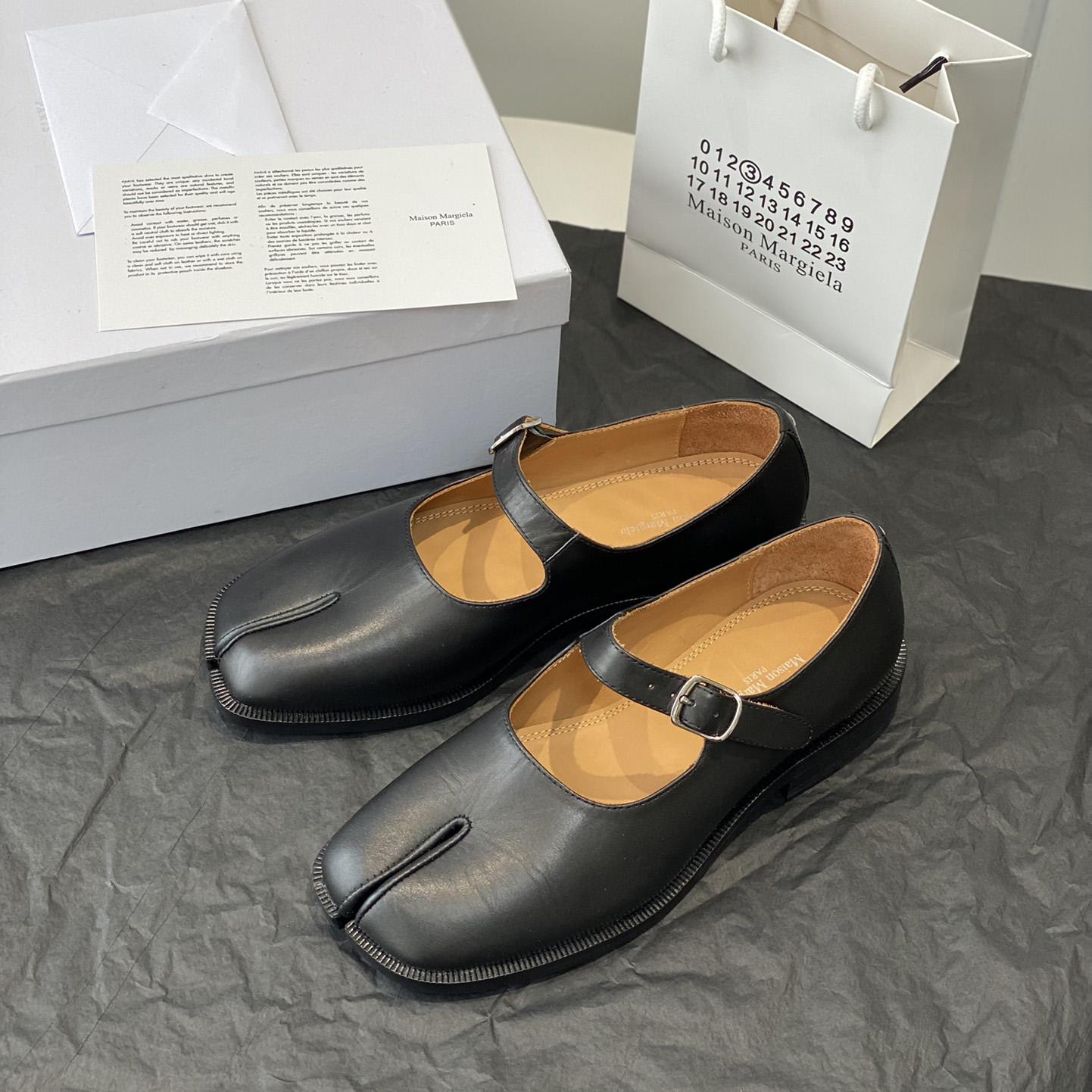 Maison Margiela Tabi Leather Mary Jane Shoes - DopestKickz