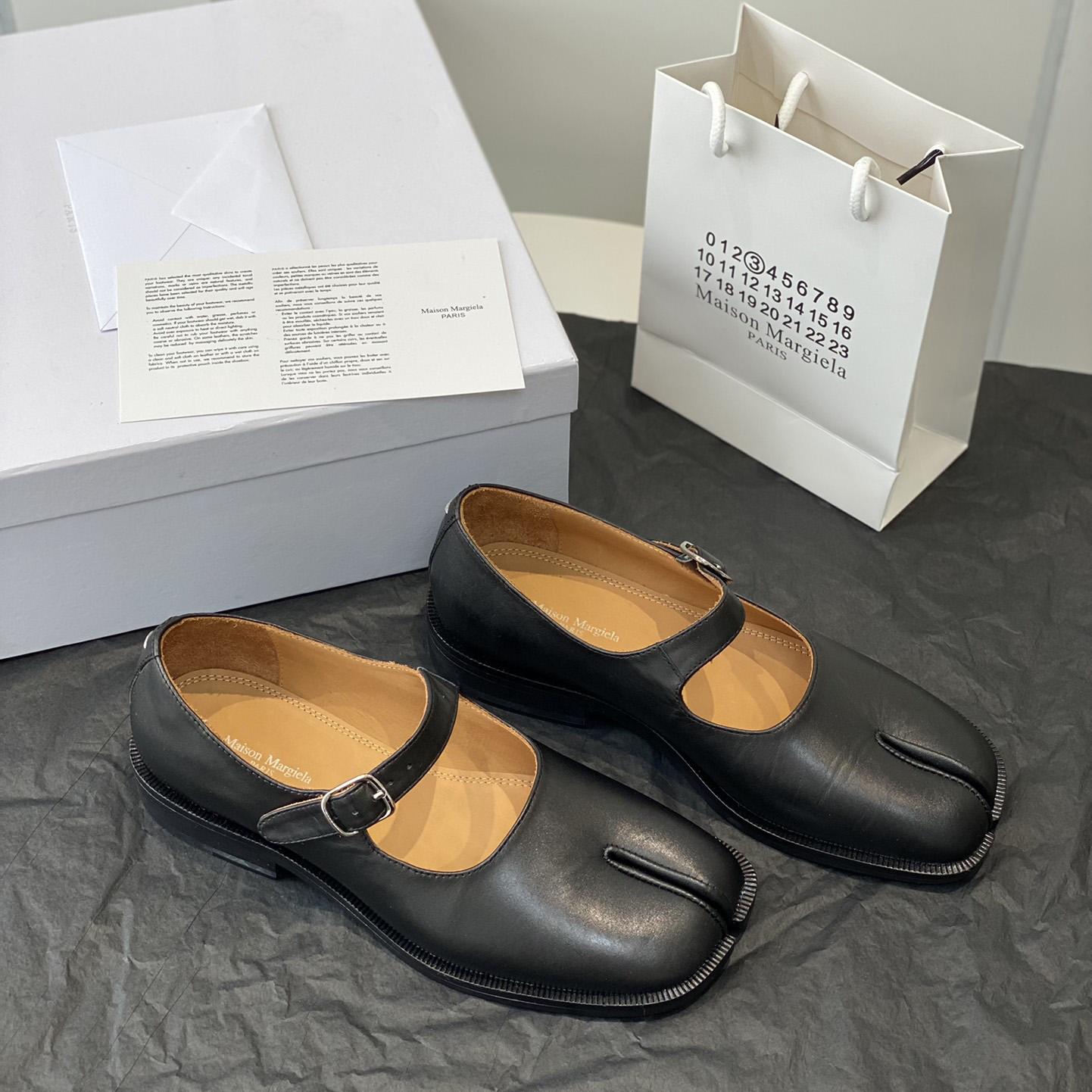 Maison Margiela Tabi Leather Mary Jane Shoes - DopestKickz