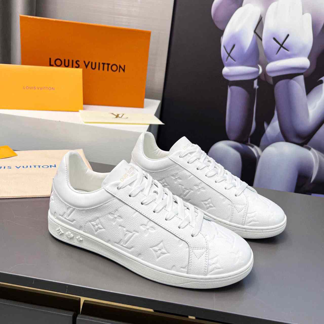 Louis Vuitton Luxembourg Sneaker    1A8QER - DopestKickz