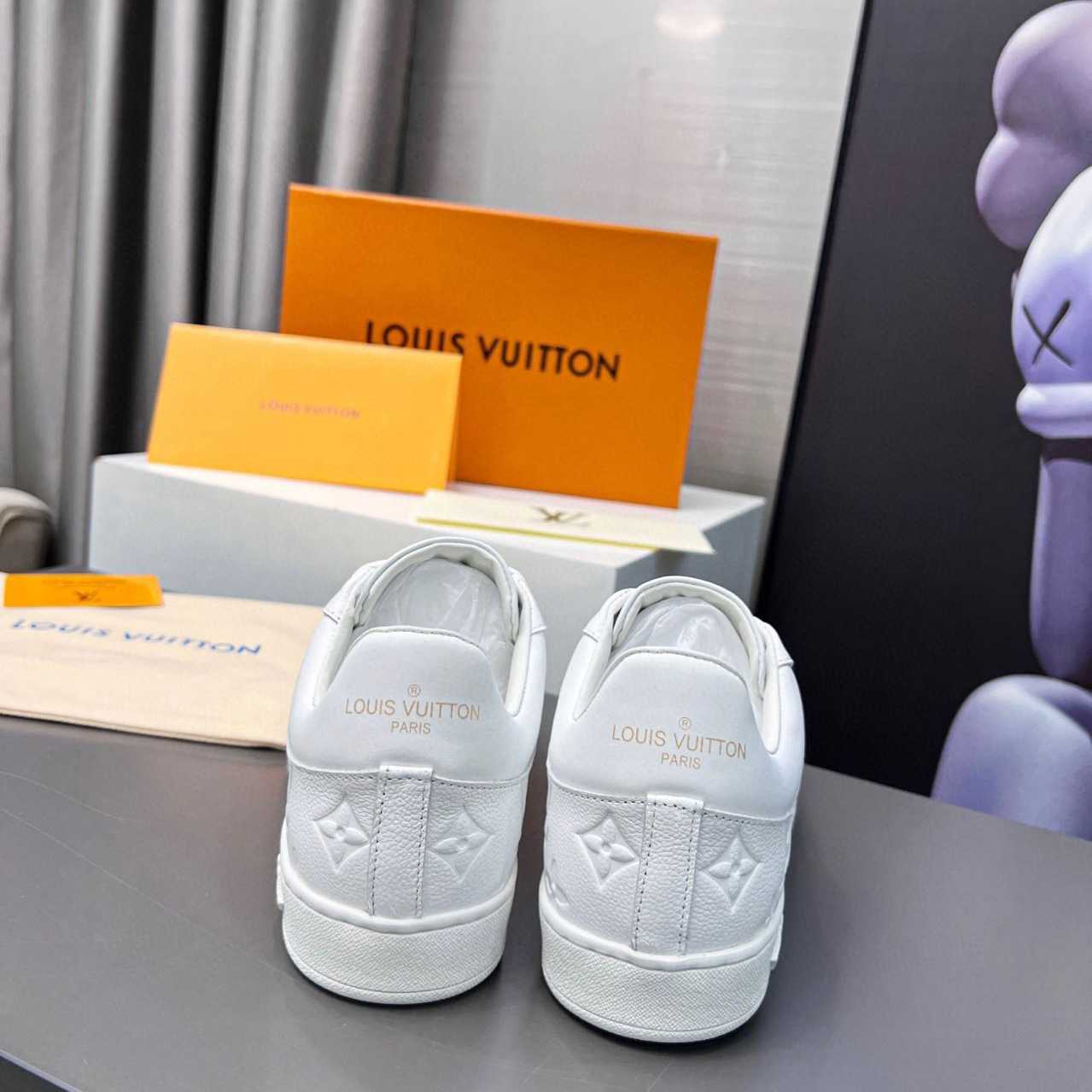 Louis Vuitton Luxembourg Sneaker    1A8QER - DopestKickz