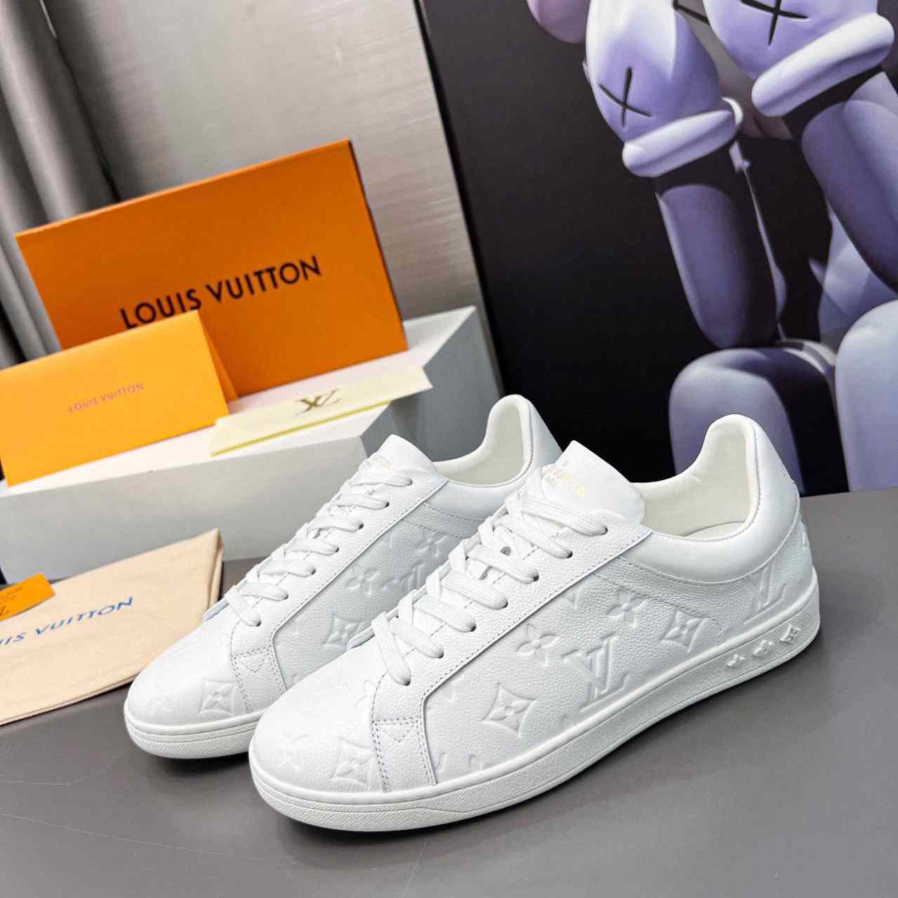 Louis Vuitton Luxembourg Sneaker    1A8QER - DopestKickz