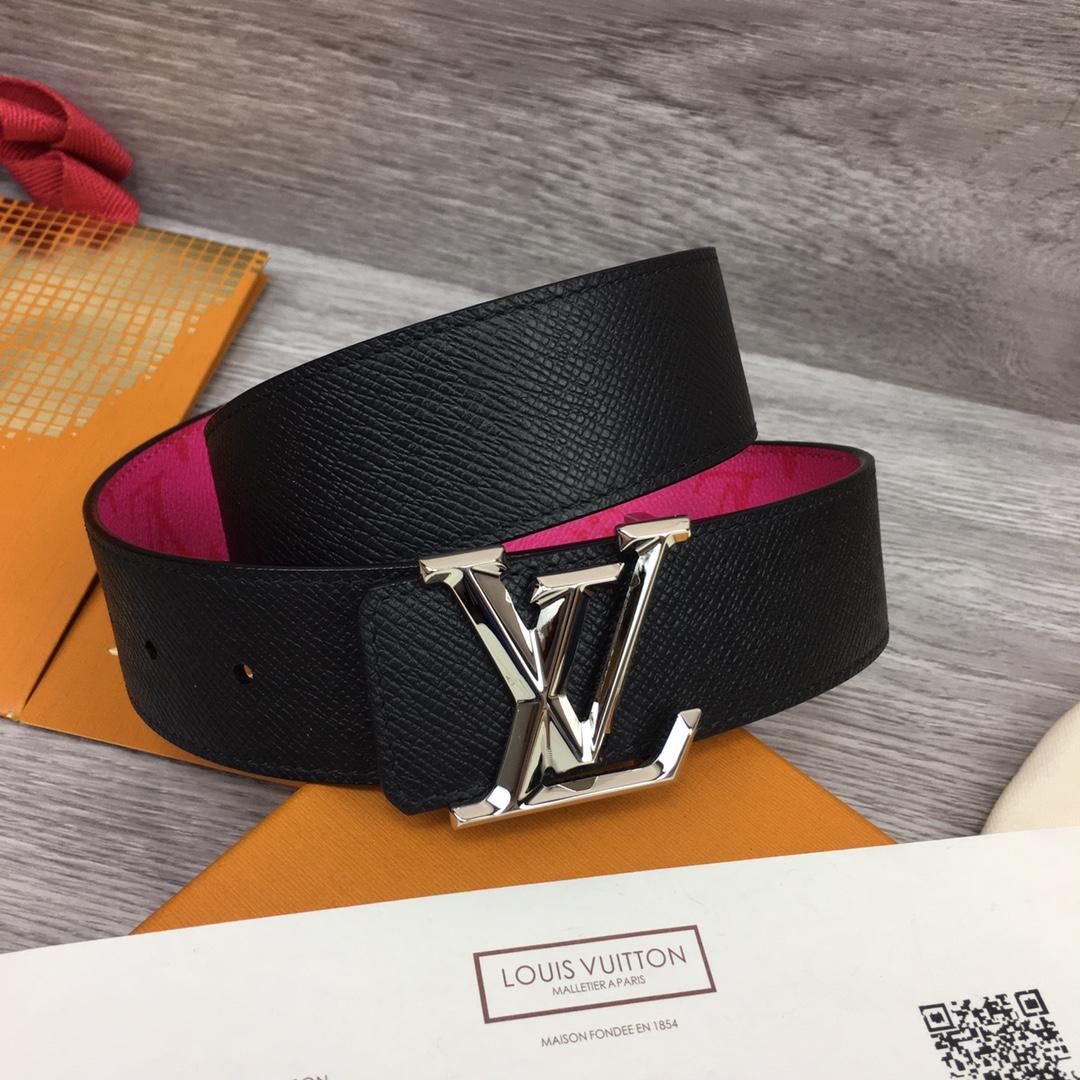 Louis Vuitton LV Pyramide 40mm Reversible - DopestKickz