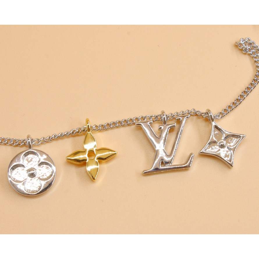 Louis Vuitton LV Instinct Pendant       M00522 - DopestKickz