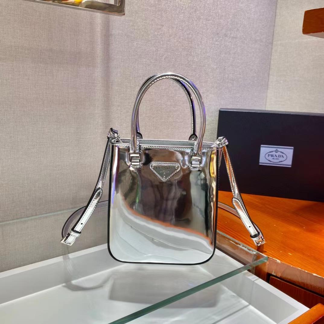 Prada Small Brushed Leather Tote(17.5-15-5cm) - DopestKickz