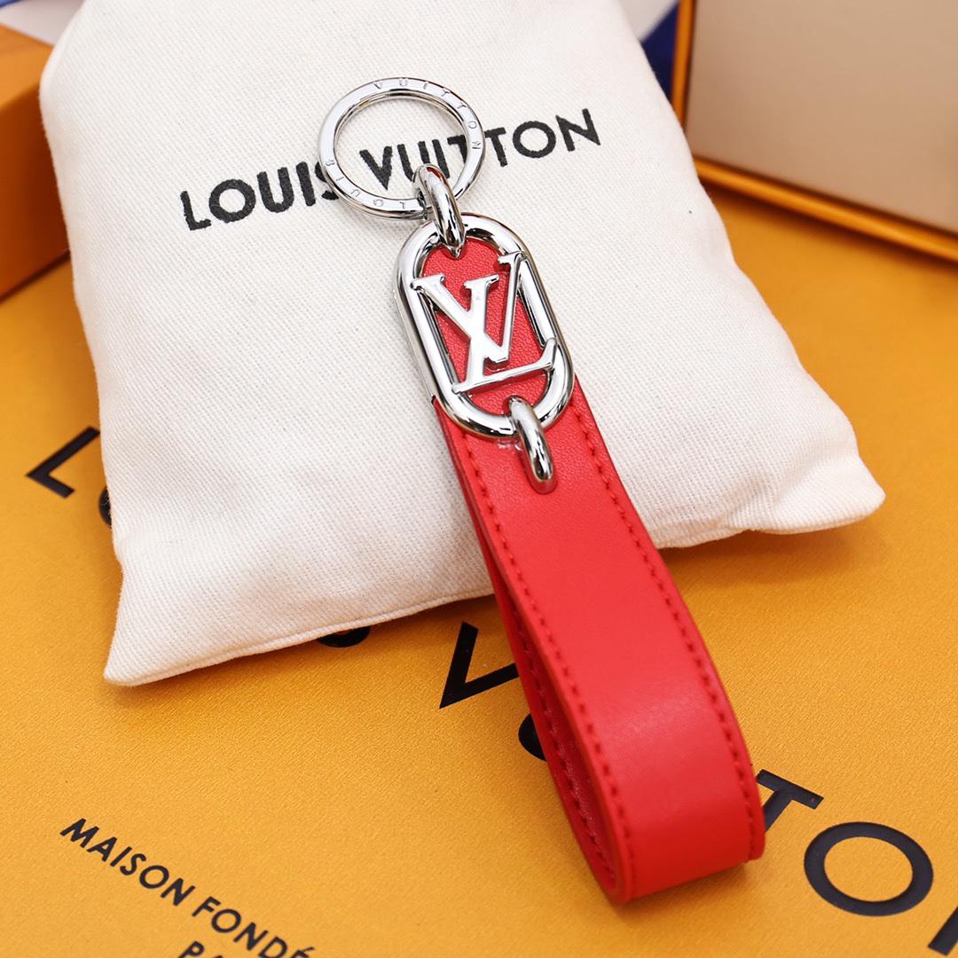 Louis Vuitton LV Link Dragonne     M00826 - DopestKickz