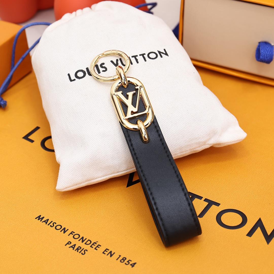 Louis Vuitton LV Link Dragonne     M00826 - DopestKickz