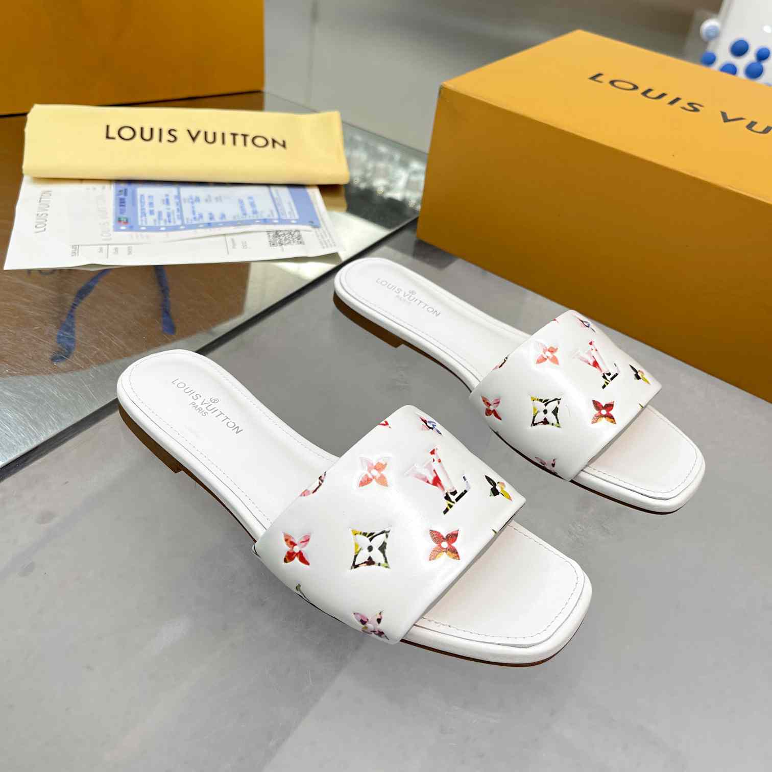 Louis Vuitton Revival Flat Mule     1AAORI - DopestKickz